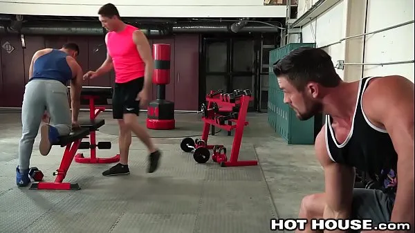Hotte HotHouse Ryan Rose Cumshot For 2 Of His Boys At The Gym varme film