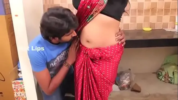 गर्म Server and owner sex in kitchen room wife not at home गर्म फिल्में