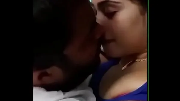 Hotte What did Bhabhi do when she got alone? Sex video with Bhabhi varme film