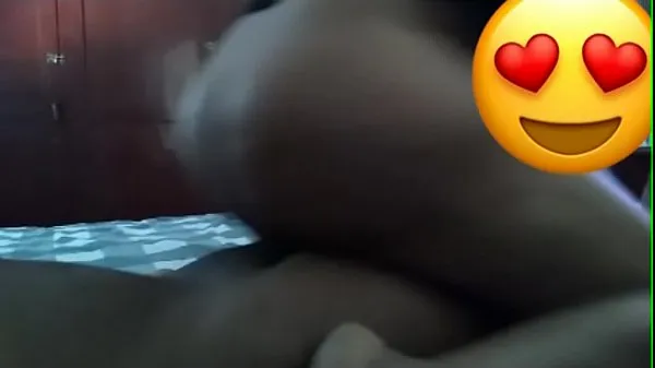 Hot This big ass I love how she moves it. Enjoy it and comment warm Movies