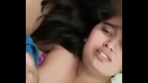Vroči Swathi naidu blowjob and getting fucked by boyfriend on bed topli filmi