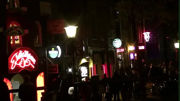 ภาพยนตร์ยอดนิยม Buck Wild Takes You to the Red Lights Districts of Amsterdam เรื่องอบอุ่น