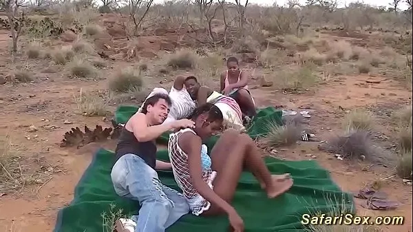 Gorące real african safari groupsex orgy in natureciepłe filmy