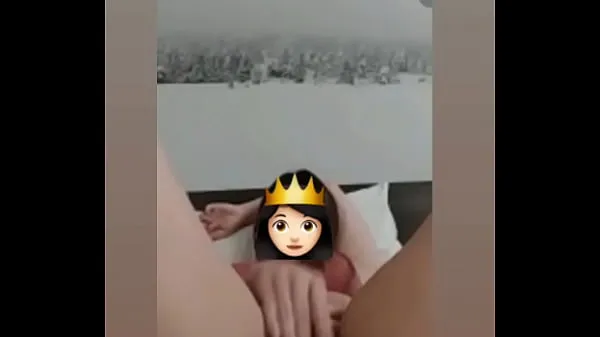 Nóng Wife masturbating with leg open Phim ấm áp