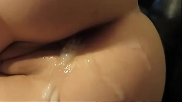 Hotte My Friend blowing cum bubbles varme film