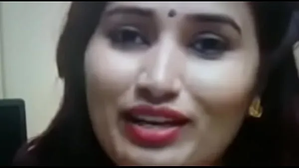 Vroči Swathi naidu sexy seduction and compilation part-2 topli filmi