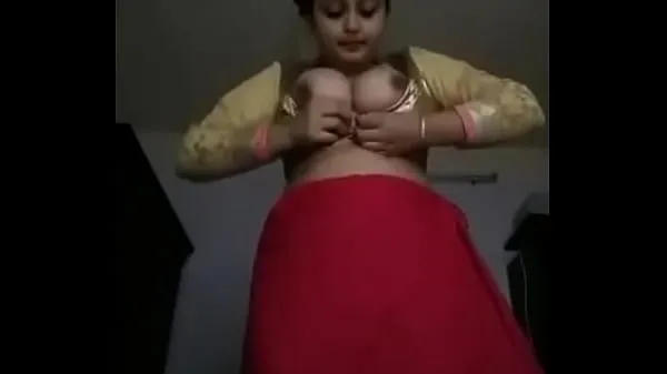 Hotte plz give me some more videos of this hot bhabhi varme film