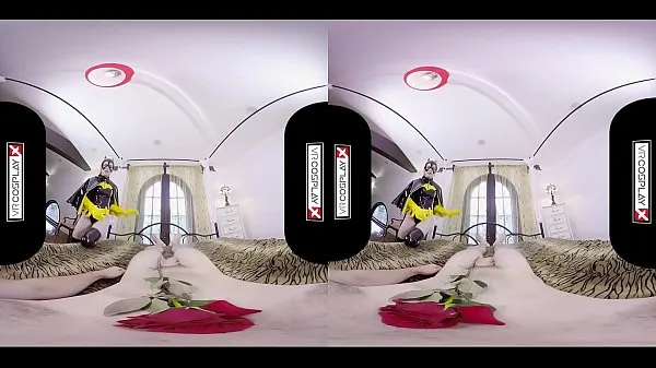 Heta Batgirl XXX Cosplay bat slut wants to fuck you silly in VR! Goggles On varma filmer
