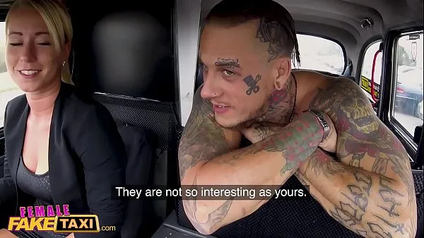 Καυτές Female Fake Taxi Tattooed guy makes sexy blonde horny ζεστές ταινίες