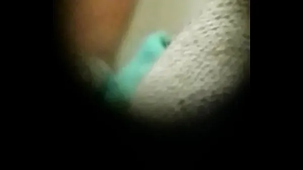 Hot spied on my girlfriend through a peep hole when she finished her shower warm Movies