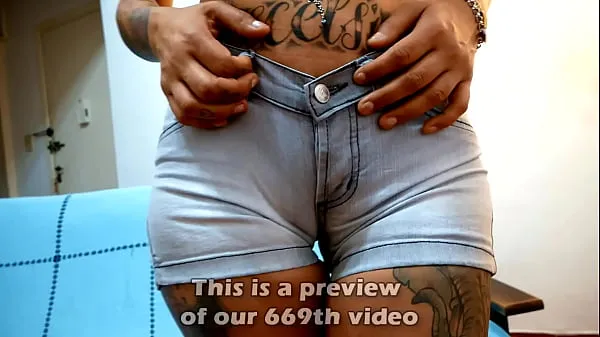 Hot AMAZING Body Tattooed LATINA BIG ROUND ASS DEEP CAMELTOE BIG BOOBS warm Movies
