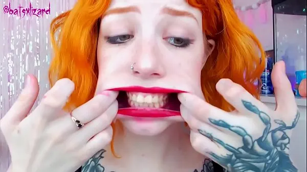 Hete Ginger slut huge cock mouth destroy uglyface ASMR blowjob red lipstick warme films
