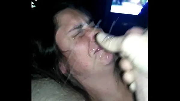گرم Wife getting a very huge facial cumshot. And didn't like it گرم فلمیں