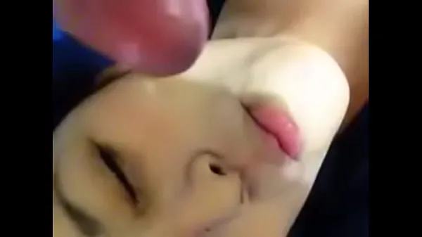 Sıcak Girlfriend playing with her boyfriend's penis while filming Sıcak Filmler