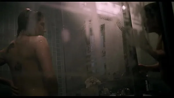 Hotte Sarah Shahi & Weronika Rosati - Bullet To The Head (2012) HD 1080p Blu-ray varme film