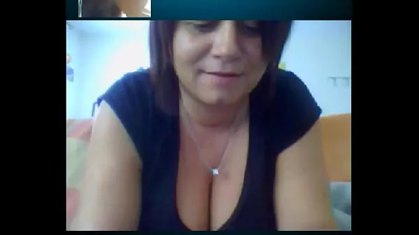 热Italian Mature Woman on Skype温暖的电影