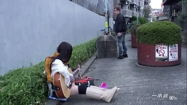 ホットな I will make an AV debut of a street musician 1 温かい映画