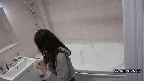Menő Czech Girl Keti in the shower - Hidden camera meleg filmek