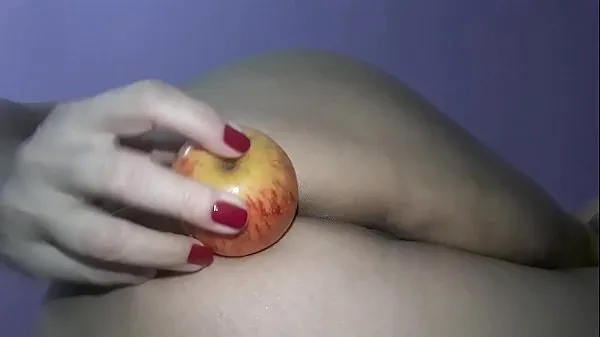 Anal stretching - apple Film hangat yang hangat