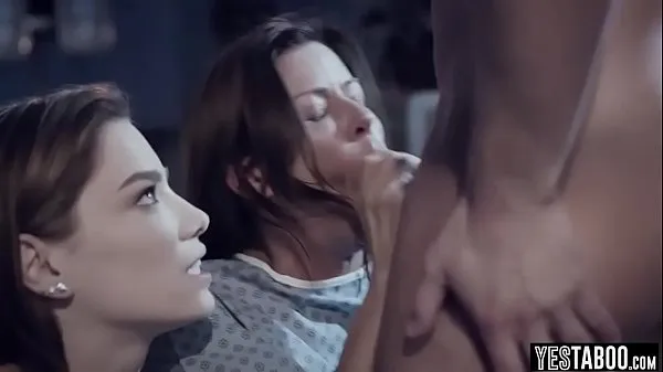 Hete Female patient relives sexual experiences warme films