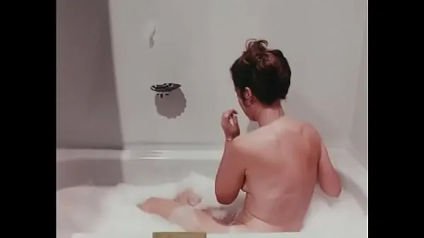 Populárne Night Bath horúce filmy