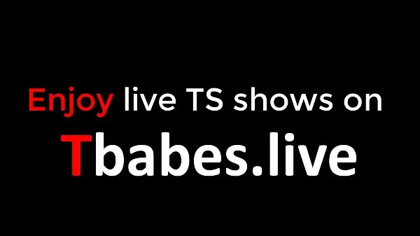 Kuumia Gorgeous shemale in knee socks masturbating on live webcam show lämpimiä elokuvia