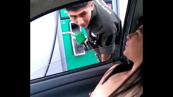 Hete Loading gasoline Alexxxa Milf whore with her tits from outside warme films
