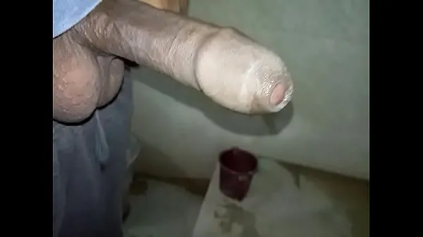 Nóng Young indian boy masturbation cum after pissing in toilet Phim ấm áp
