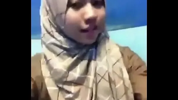 Malay Hijab melayu nude show (Big boobs Filem hangat panas