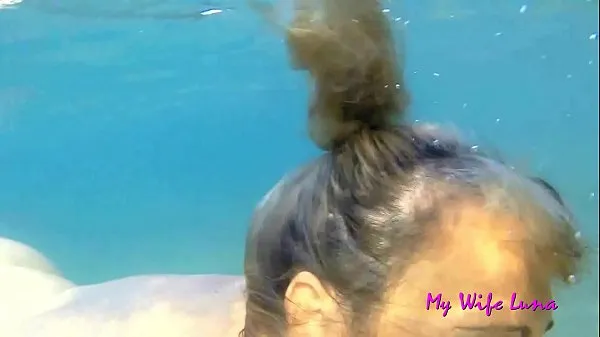Menő This Italian MILF wants cock at the beach in front of everyone and she sucks and gets fucked while underwater meleg filmek