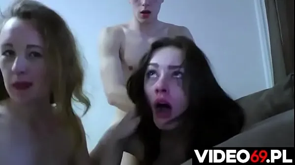 Hot Polish porn - Two teenage friends share a boyfriend warm Movies