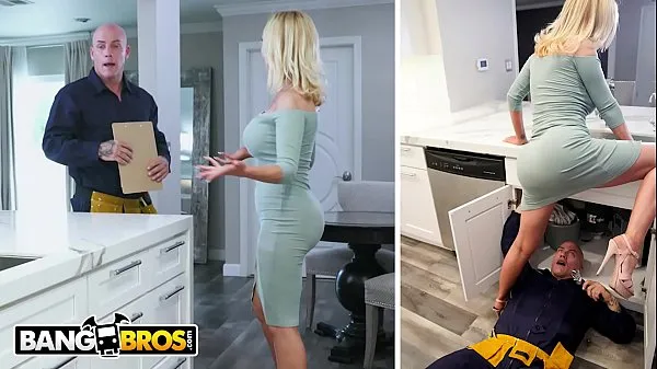 Hot BANGBROS - Nikki Benz Gets Her Pipes Fixed By Plumber Derrick Pierce warm Movies