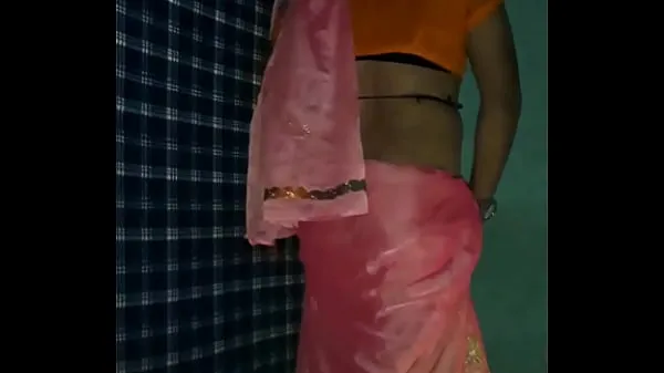 Hot Hot mujra in Saree by shemale warm Movies