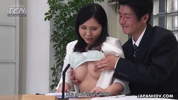 Film caldi La signora giapponese, Miyuki Ojima ha avuto le dita, senza censurecaldi