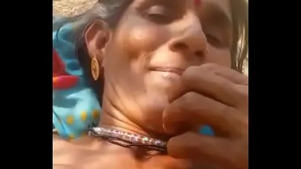 Nóng Desi village aunty pissing and fucking Phim ấm áp