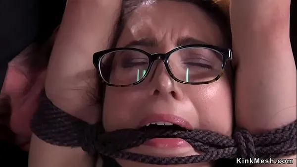 أفلام ساخنة In frog bondage position sexy brunette slave gets pussy vibrated and finger fucked by master دافئة