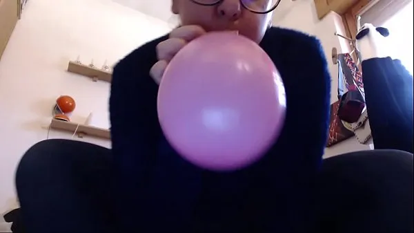 Hot Your is a big slut and she uses your birthday balloons to masturbate warm Movies