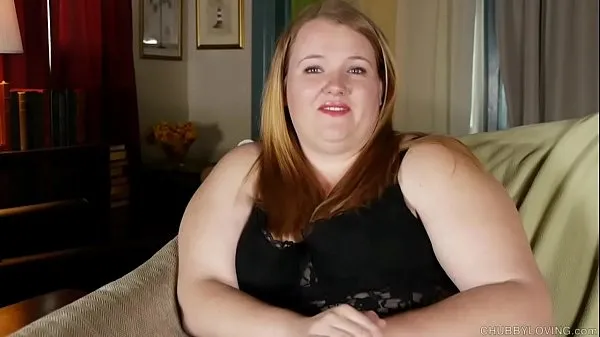 Καυτές Super sexy chubby honey talks dirty and fucks her fat juicy pussy ζεστές ταινίες