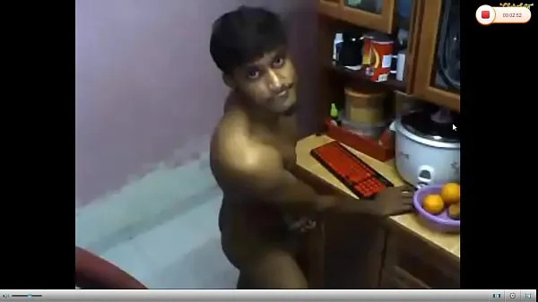 Indian guy on cam Filem hangat panas