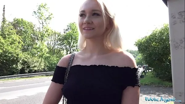 गर्म Public Agent Blonde teen Marilyn Sugar fucked in the woods गर्म फिल्में