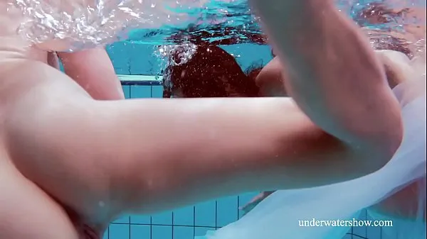 Swimming pool babes hottest in the world Film hangat yang hangat