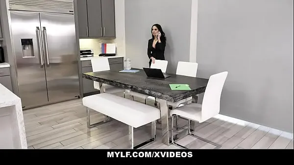 Hot Fucking MILF Real Estate Agent warm Movies