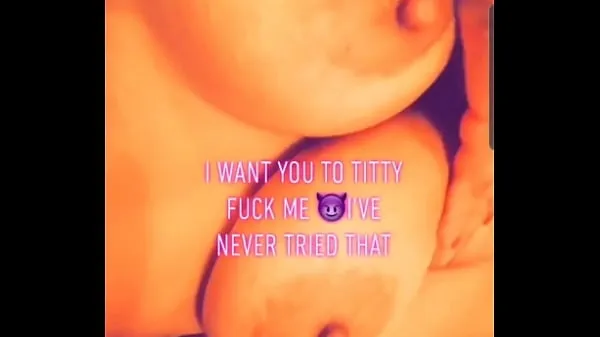 Películas calientes Friend sends me video asking me to put my cock between her tits cálidas
