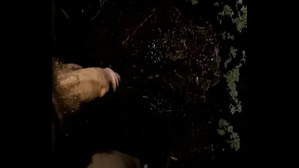 ภาพยนตร์ยอดนิยม Jessica wildwood Piss's on a tree in the middle of the night 2020 เรื่องอบอุ่น