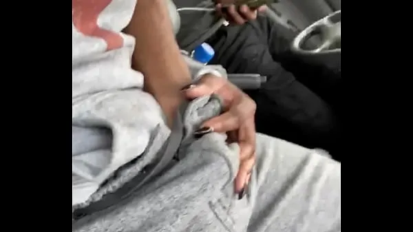 Hotte Young Slut Finger Fucked In Car varme film