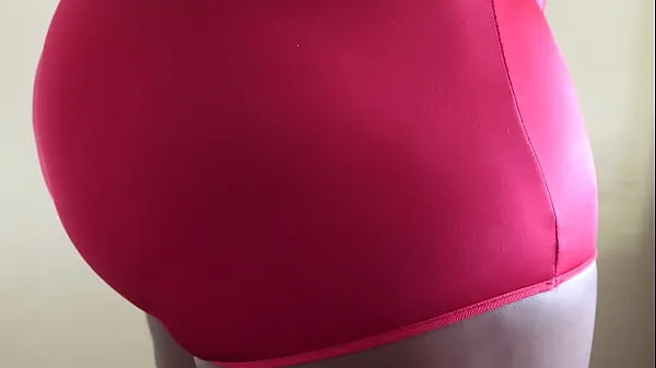 Hotte Fat bum in sexy red full panties varme filmer