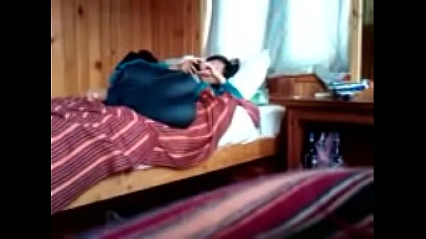 ภาพยนตร์ยอดนิยม Home made tibetan bhutanese sex เรื่องอบอุ่น
