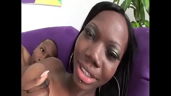 Gorące Sexy black lady with perfect boobs rides hard ebony cock by her twatciepłe filmy