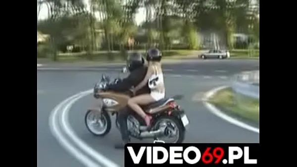 Hete Polish porn - Teen goes on two wheels warme films
