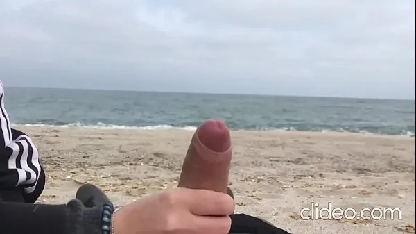 fucking on the beach,hard and nice Filem hangat panas